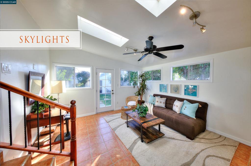 NE RICHMOND - Residential