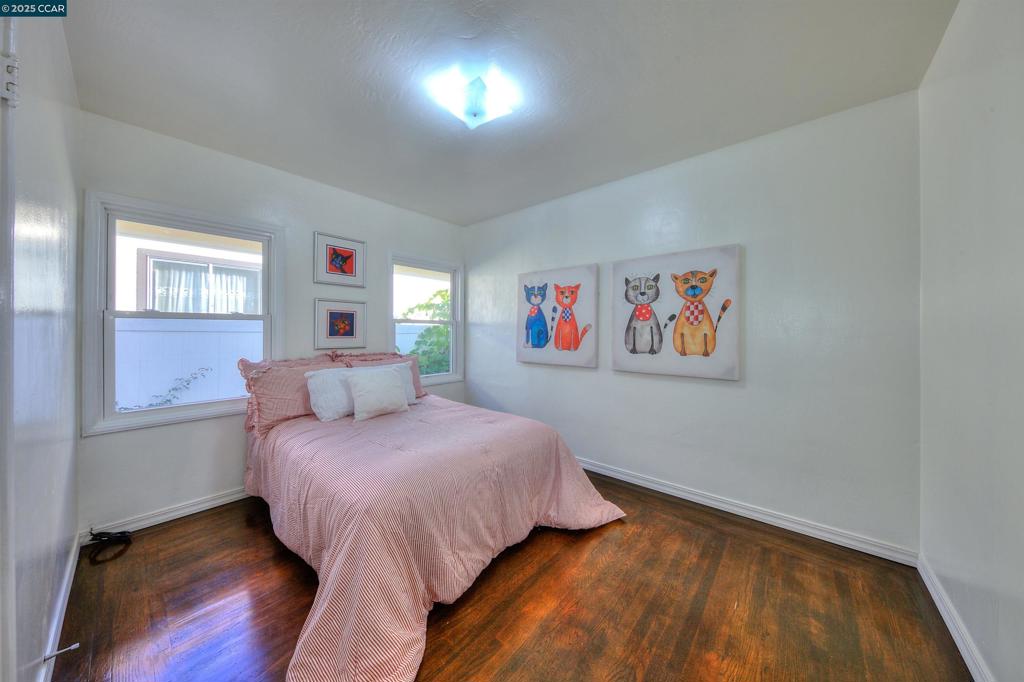 NE RICHMOND - Residential