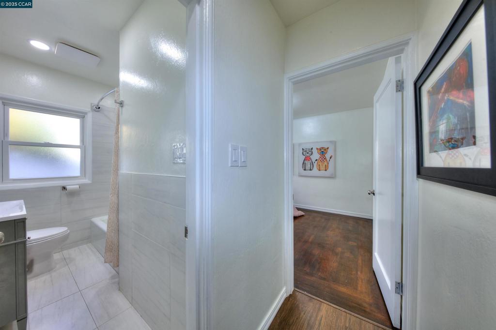 NE RICHMOND - Residential