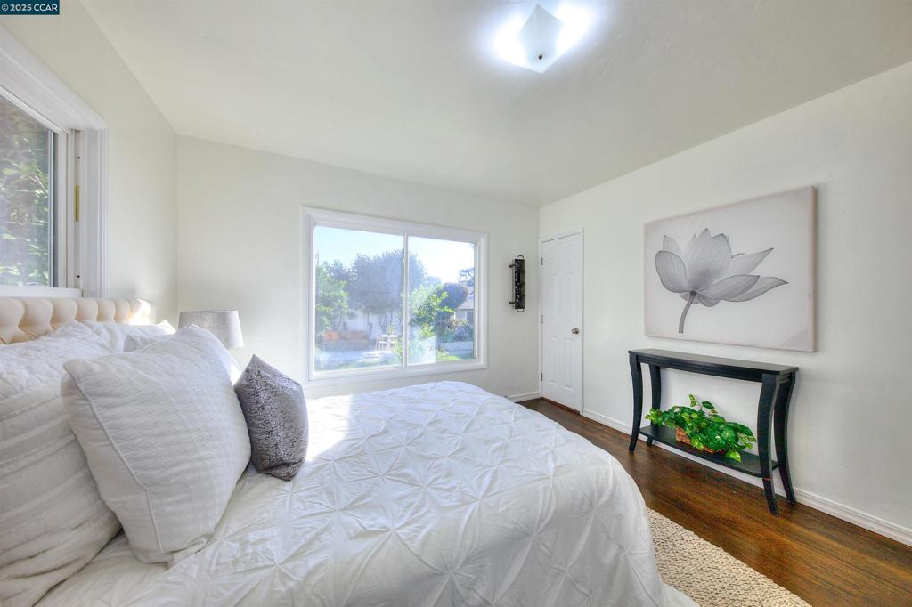 NE RICHMOND - Residential