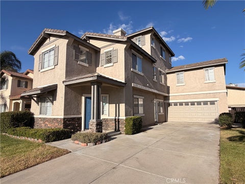 Photo of 26186 Lawrence Union DR, Murrieta, CA 92563 (MLS # IV26227816)