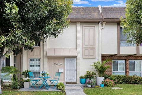 9742 Villa Pacific Huntington Beach CA 92646