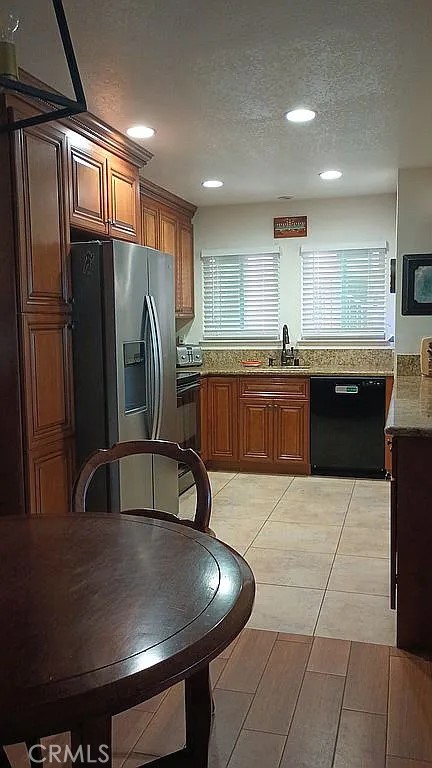 2143 Ronda Granada D