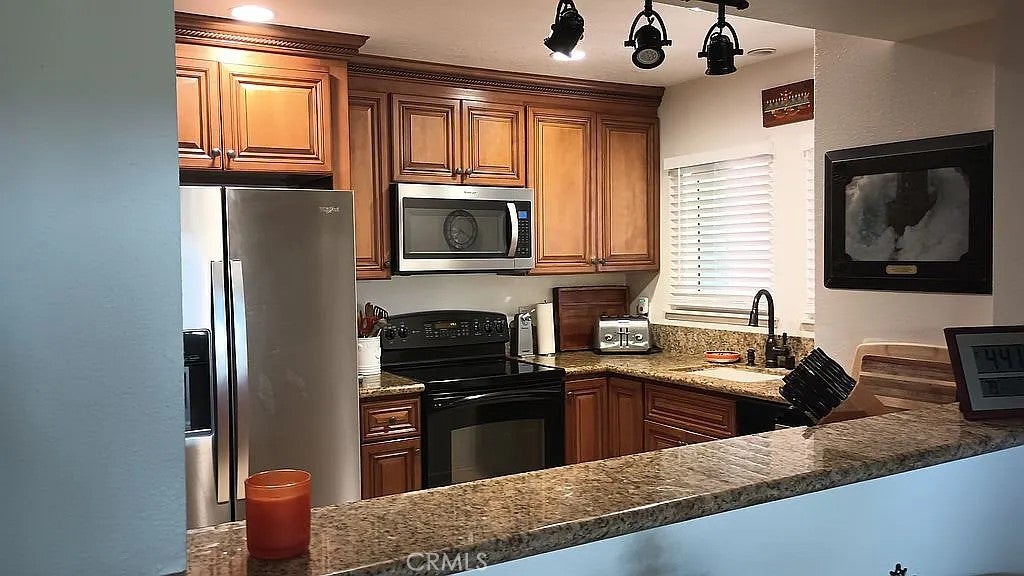 2143 Ronda Granada D