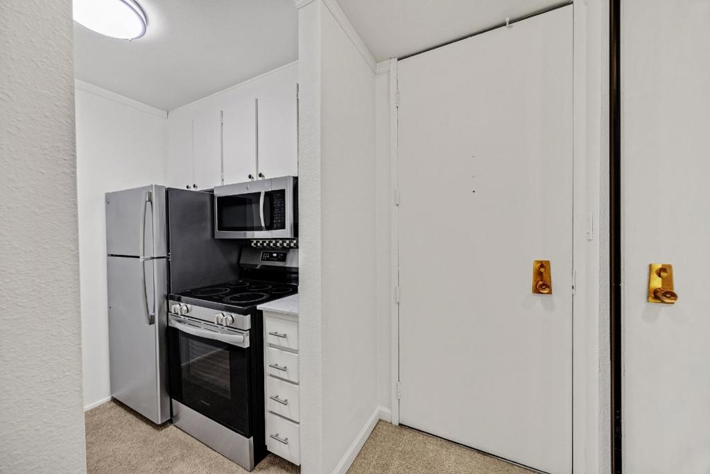 1324 Shelter Creek Lane