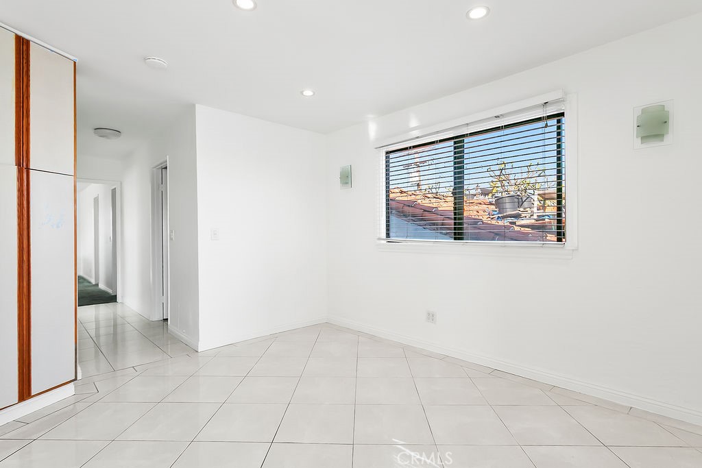 Belmont Shore (BSD) - Residential Lease