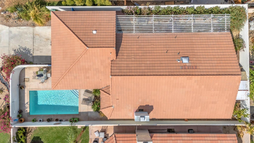 54160 Avenida Rubio