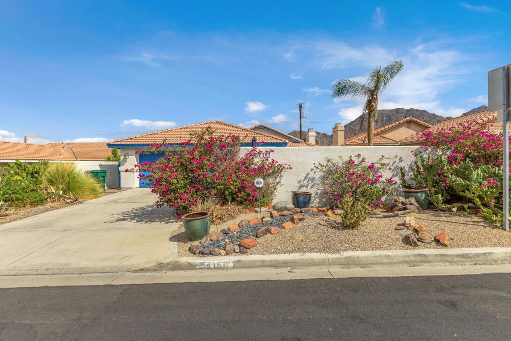 54160 Avenida Rubio