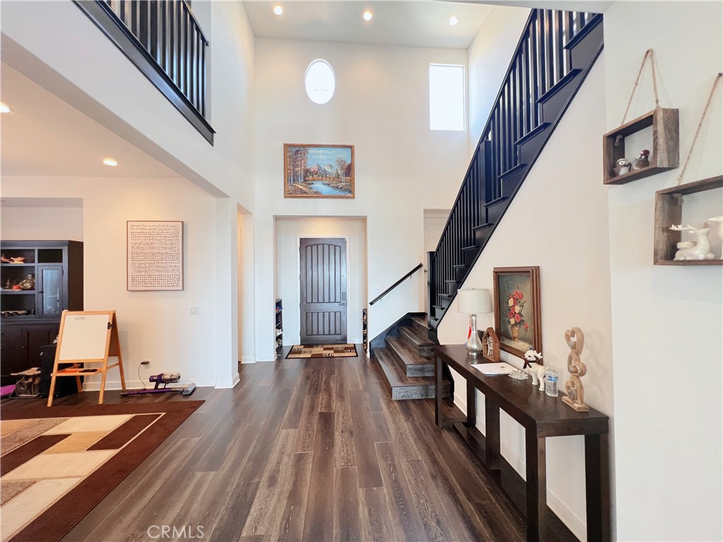 2408 E Kern River Lane
