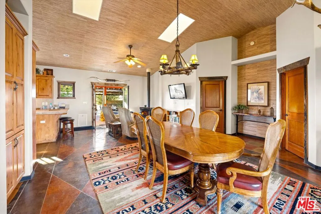 Cuyama, California 93453, United States, 2 Bedrooms Bedrooms, ,2 BathroomsBathrooms,Residential,Active,138756