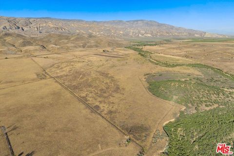 Tiny photo for 13750 Cuyama Highway, Cuyama, CA 93453 (MLS # 25544641)