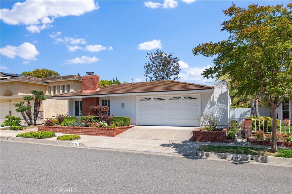 Broadmoor (BM) - Residential Lease