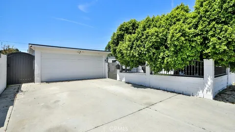 10301 Antigua Street, Anaheim, CA 92804 - MLS#: PW25253348