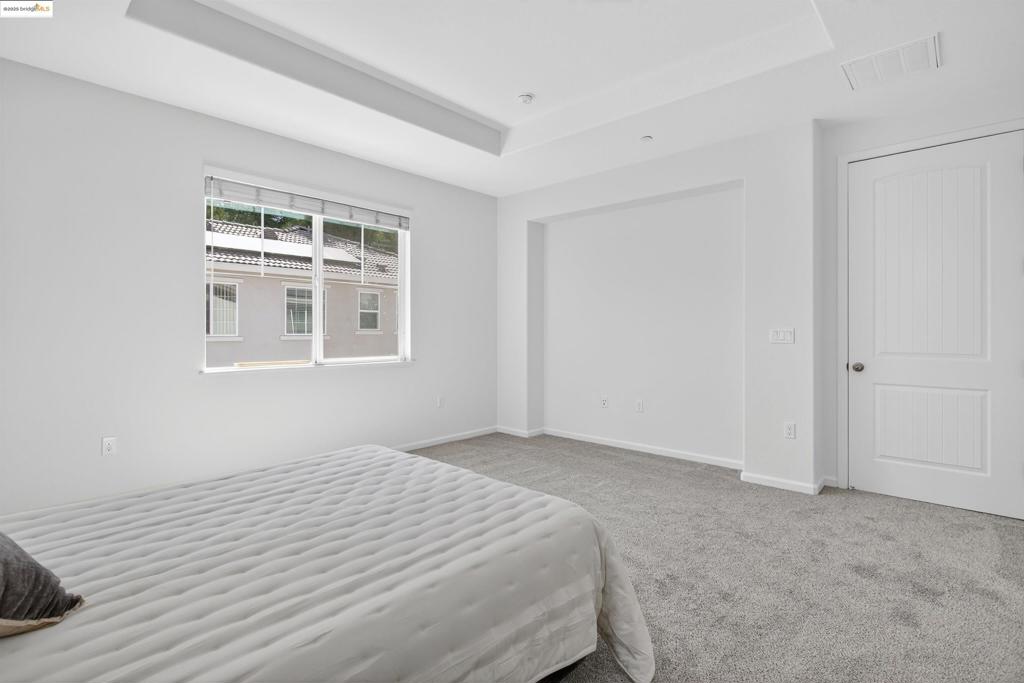 PITTSBURG - Residential
