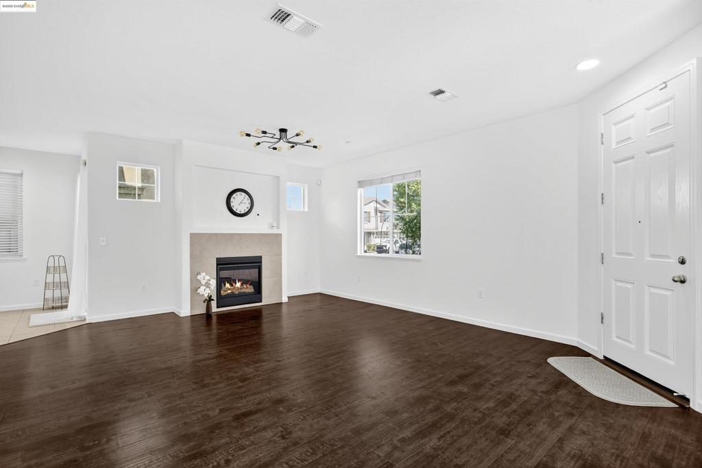 PITTSBURG - Residential