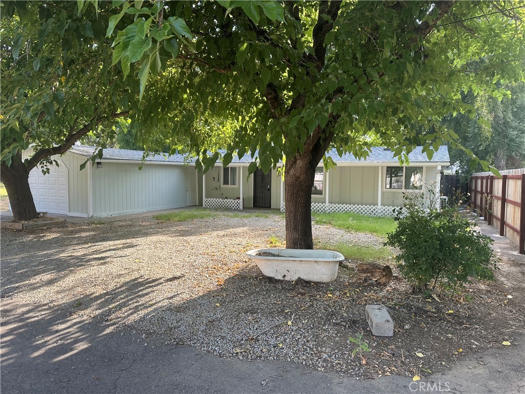 2023 Jewell Lane