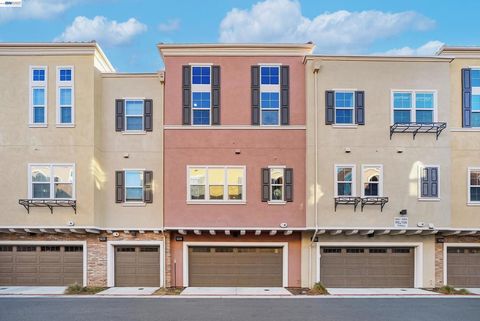 Tiny photo for 39861 39861 Pelton Ter Ter, Newark, CA 94560 (MLS # 41125794)