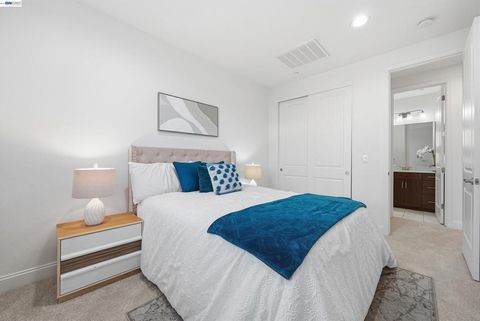 Tiny photo for 39861 39861 Pelton Ter Ter, Newark, CA 94560 (MLS # 41125794)