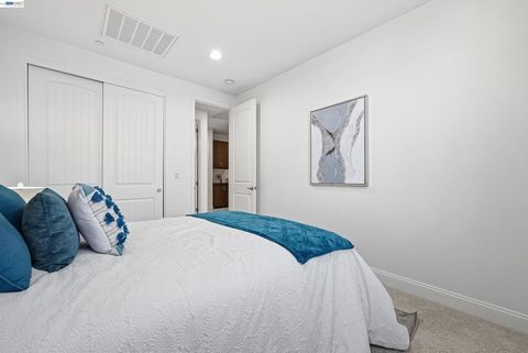 Tiny photo for 39861 39861 Pelton Ter Ter, Newark, CA 94560 (MLS # 41125794)