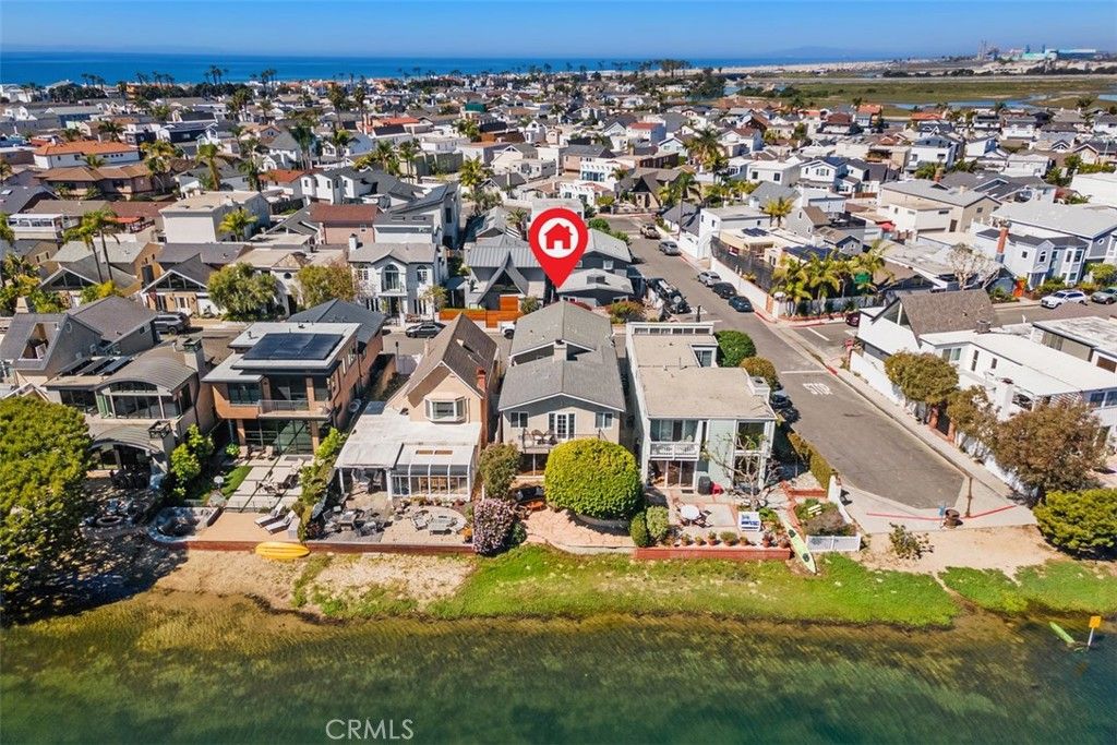 Photo of 354 62nd Street St, Newport Beach, CA 92663 (MLS # IG26058753)