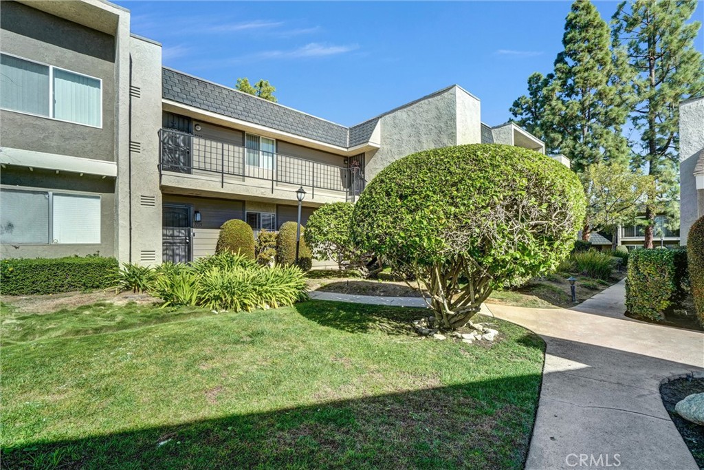 Racquet Club Villas North - Residential