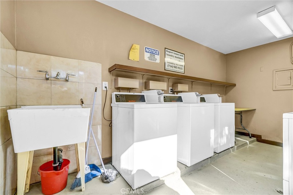 Racquet Club Villas North - Residential