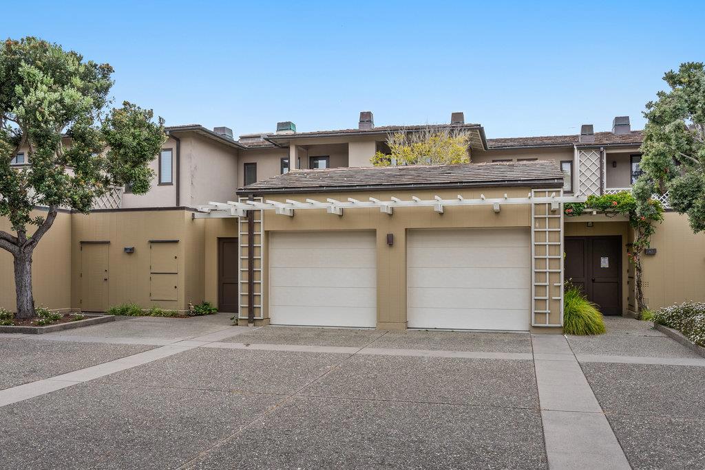 66 Spanish Bay Circle