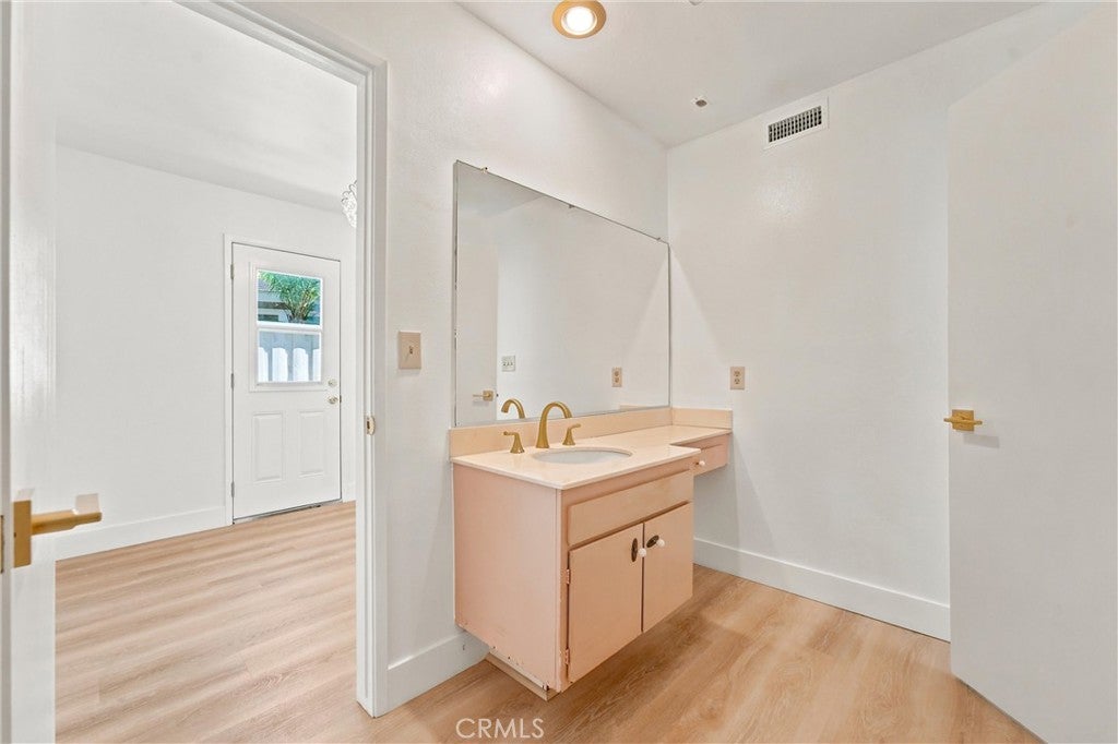 14752 Branbury, Tustin CA 92780 - Photo 20