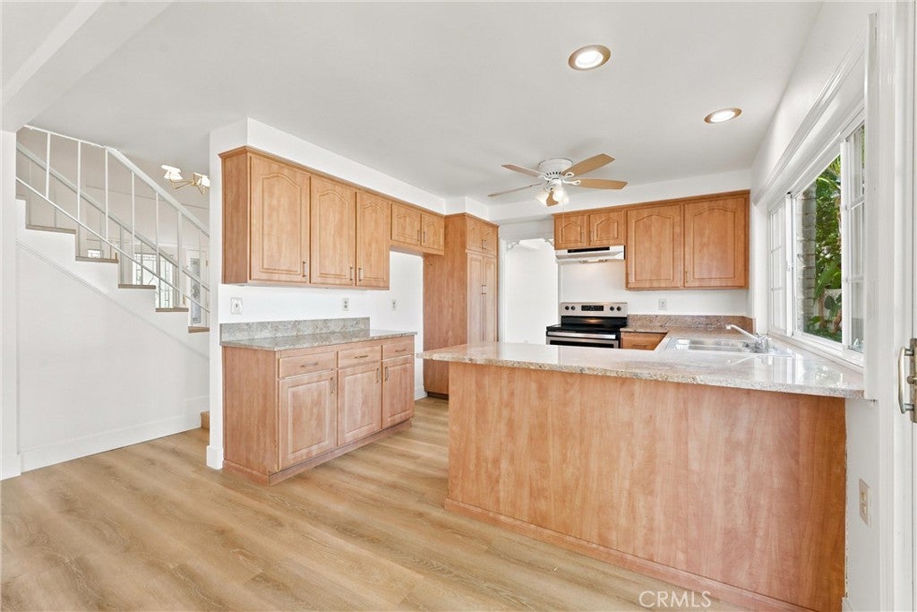 14752 Branbury, Tustin CA 92780 - Photo 10