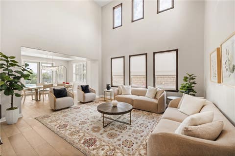 Photo of 5474 Sunlight St, Simi Valley, CA 93063 (MLS # SR26153933)