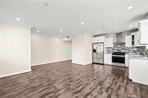 Photo of 4816 Saturn Street, Los Angeles, CA 90019 (MLS # PW26054068)