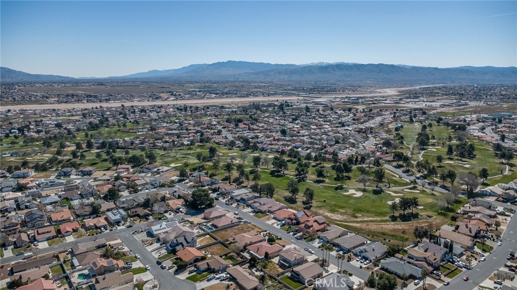 13145 Autumn Leaves Ave