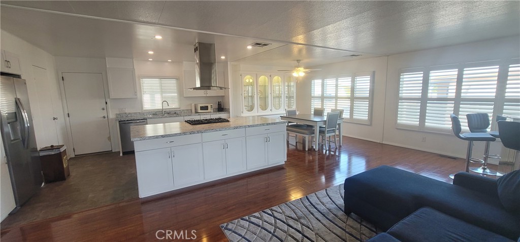 1065 Lomita Boulevard 391