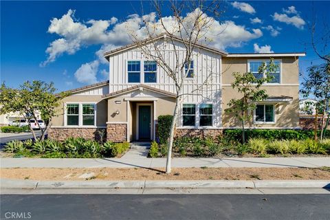 Photo of 16746 Stags Leap Ln LN, Fontana, CA 92336 (MLS # WS26121301)