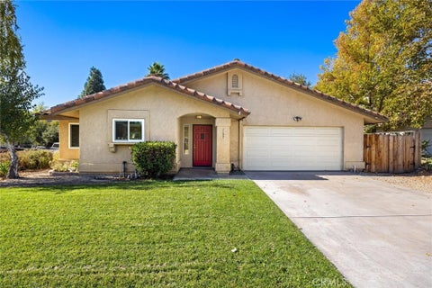 Photo of 1137 Woodhaven Court, Paso Robles, CA 93446 (MLS # NS26220017)