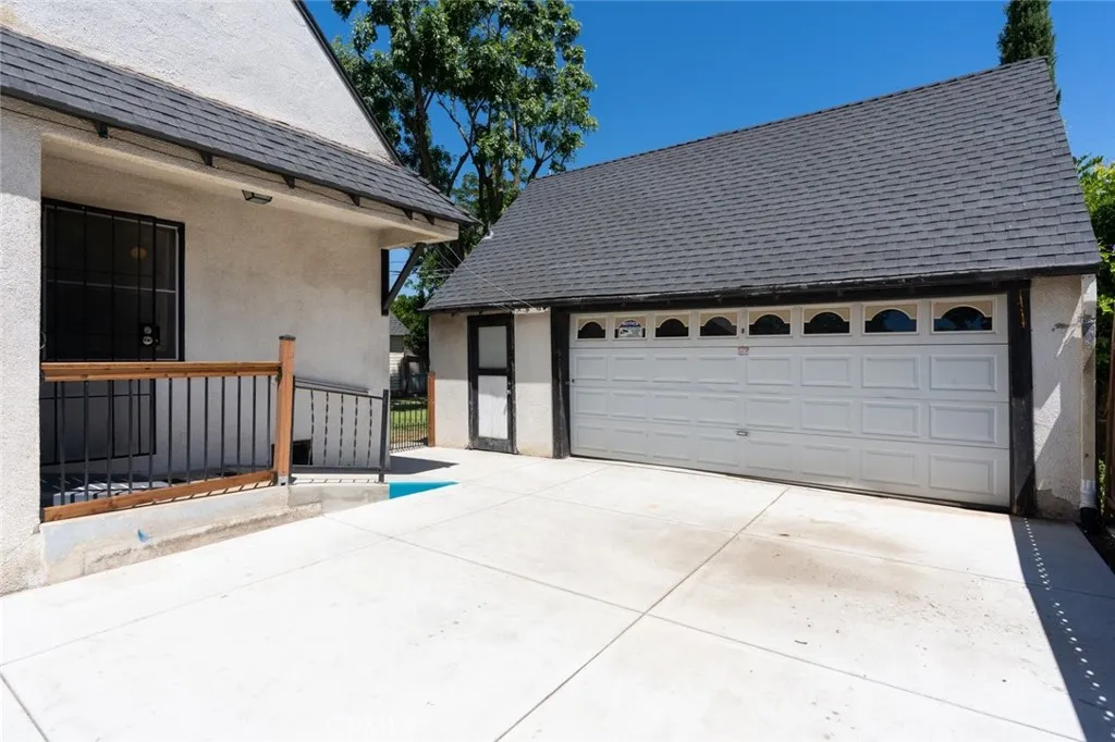 Los Banos, California 93635, United States, 4 Bedrooms Bedrooms, ,2 BathroomsBathrooms,Residential,Active,170521