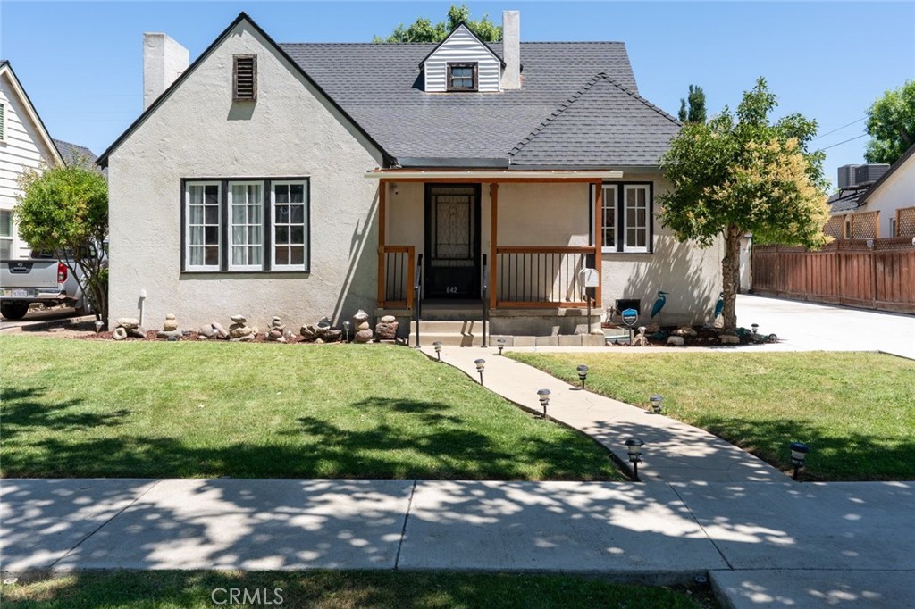 642 Adams Avenue