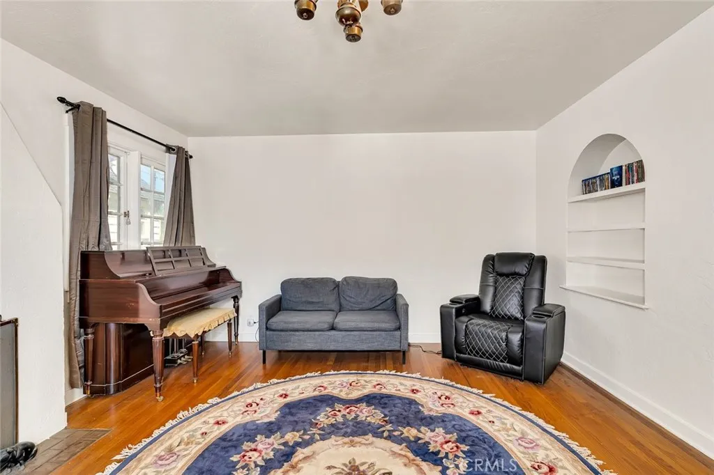 Los Banos, California 93635, United States, 4 Bedrooms Bedrooms, ,2 BathroomsBathrooms,Residential,Active,170521