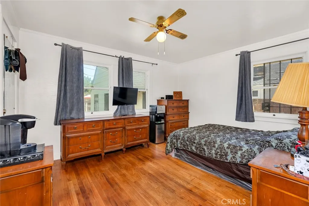 Los Banos, California 93635, United States, 4 Bedrooms Bedrooms, ,2 BathroomsBathrooms,Residential,Active,170521