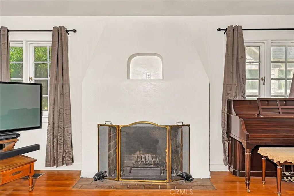 Los Banos, California 93635, United States, 4 Bedrooms Bedrooms, ,2 BathroomsBathrooms,Residential,Active,170521