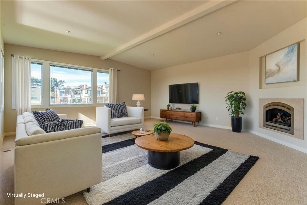 Cambria, California, 93428, United States, 3 Bedrooms Bedrooms, ,4 BathroomsBathrooms,Residential,Active,2024831
