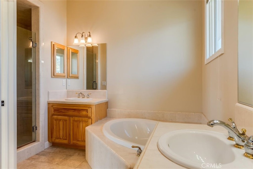 Cambria, California, 93428, United States, 3 Bedrooms Bedrooms, ,4 BathroomsBathrooms,Residential,Active,2024831