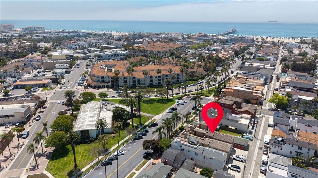 Photo of 513 Pecan Ave Ave, Huntington Beach, CA 92648 (MLS # PW26093302)