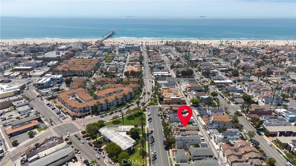 Photo of 513 Pecan Ave Ave, Huntington Beach, CA 92648 (MLS # PW26093302)