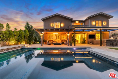 Photo of 28236 Forge Court, Valencia, CA 91354 (MLS # 26871923)