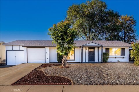 Photo of 26750 Saint Andrews Dr, Menifee, CA 92586 (MLS # SW26086228)