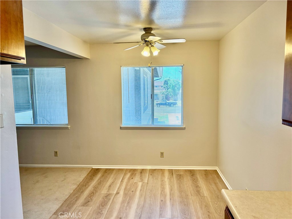 208 S West 5