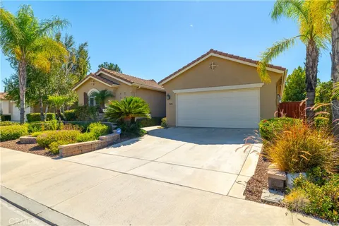 39483 Almaden Circle, Murrieta, CA 92563 - MLS#: SW25224867