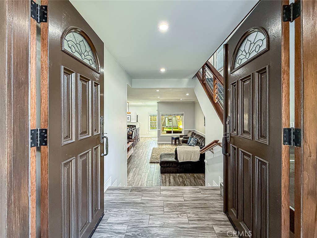 4839 Elderberry