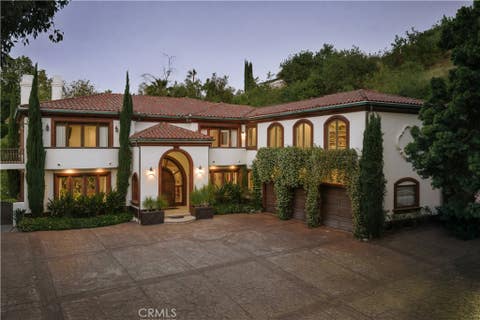 Photo of 17984 Boris Drive, Encino, CA 91316 (MLS # SR26095185)